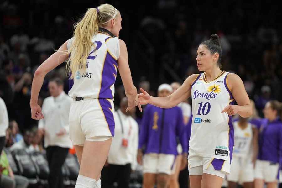 Kelsey Plum's career-high 43 help Sparks outlast Mercury in OT