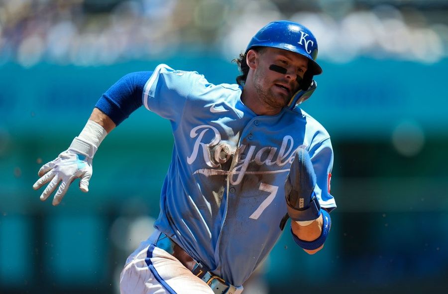Stephen Kolek neutralizó a los Astros para ayudar a los Royals a evitar la barrida.