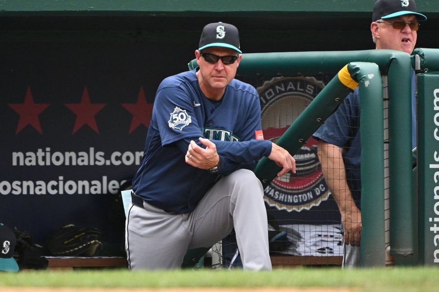 Ailing Mariners turn attention to opener vs. reeling Red Sox