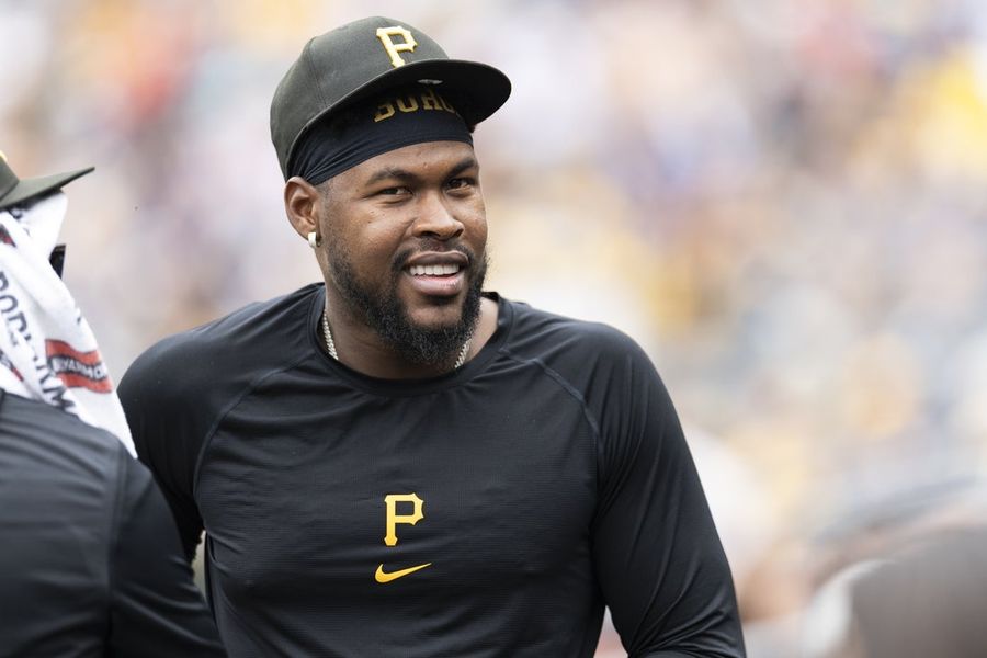 Pirates activate CF Oneil Cruz from 60-day IL