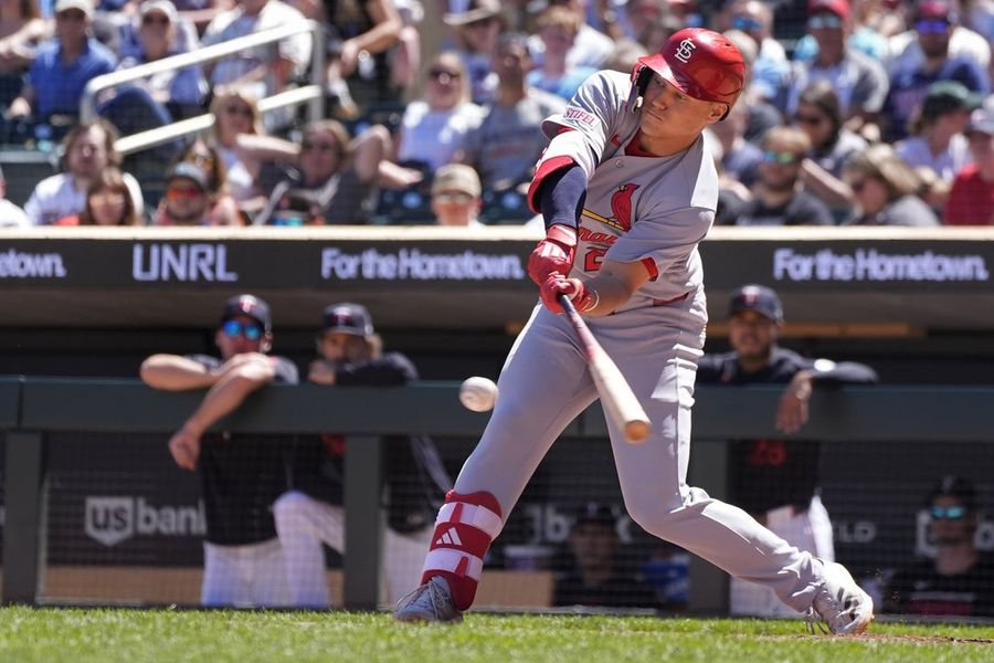 Cardinals seek sweep against scuffling Padres    