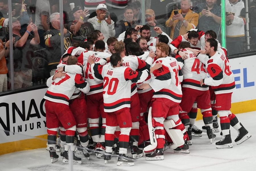 Hurricanes storm past Golden Knights in Game 6 to grab Stanley Cup