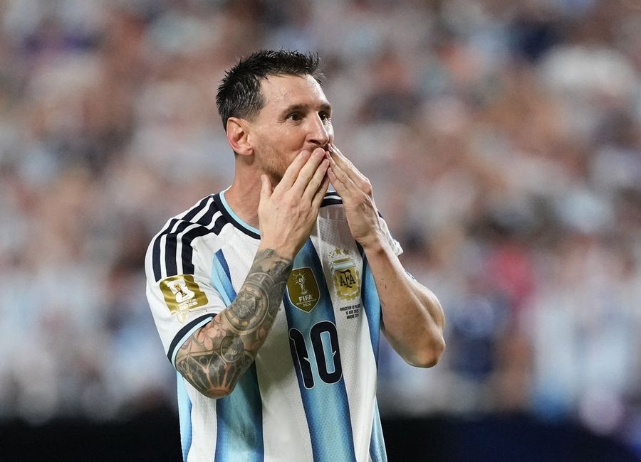 Lionel Messi's family confirms father experiencing health-related issue