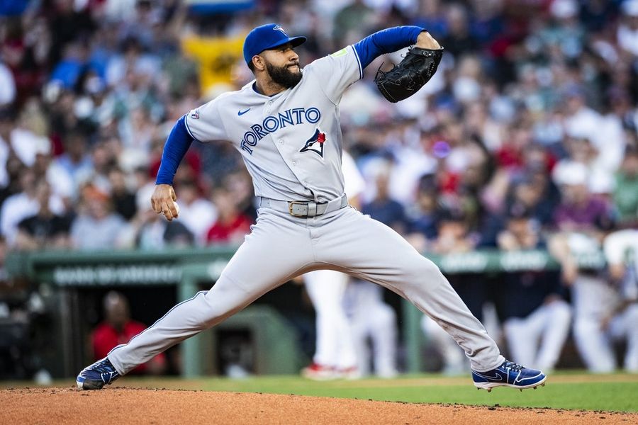 Blue Jays recall RHP Simeon Woods Richardson amid multiple moves
