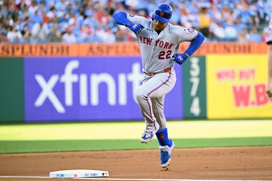 Juan Soto homers twice to lead Mets past Phillies