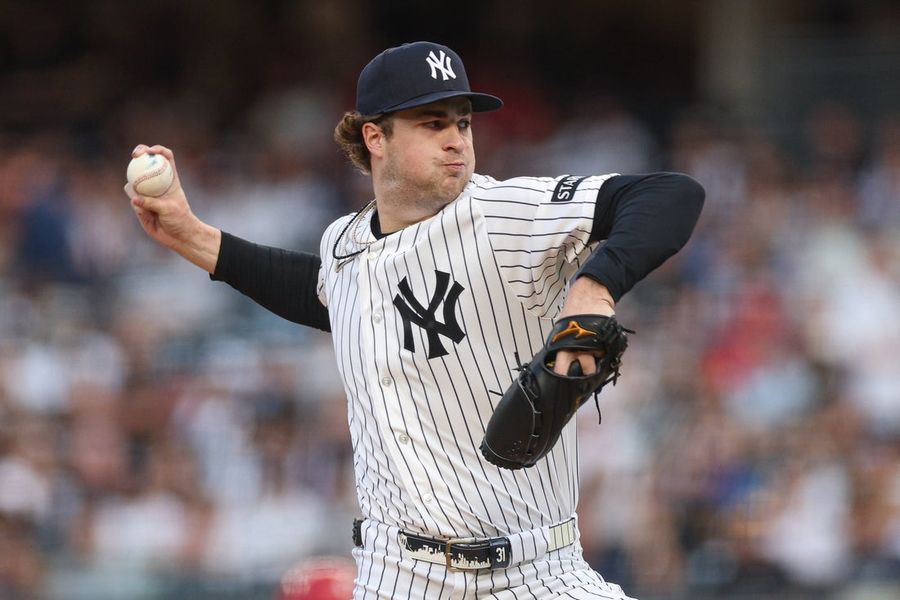 Cam Schlittler (13 Ks) stifles Reds in Yankees' eighth '26 shutout