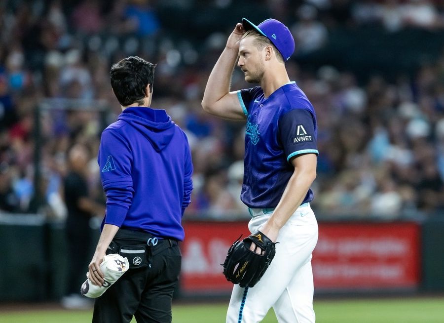 Os D-backs perderam o arremessador destro Michael Soroka (glúteo) e o outfielder Jordan Lawlar (músculo posterior da coxa) por lesão.