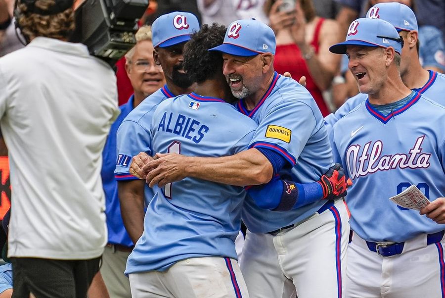 Os Braves estão voltando ao ritmo às custas dos Brewers.