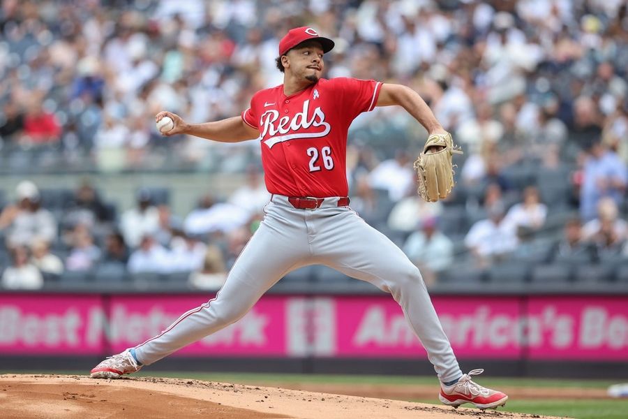 Chase Burns e os Reds garantem vitória na série fora de casa contra os Yankees.
