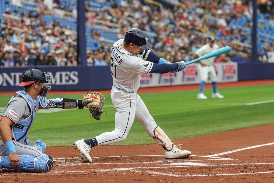 Um home run de duas corridas de Jonny DeLuca no final do jogo dá a vitória aos Rays sobre os Nationals.