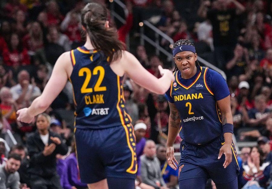 Fever se recupera de uma situação difícil no primeiro quarto de jogo e vence Mercury.