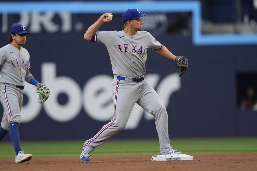 Rangers place SS Corey Seager (back) on injured list