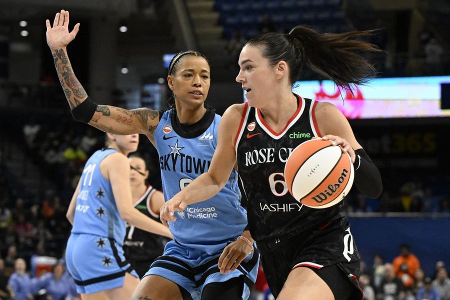 Kamilla Cardoso y Sky establecen récords de liga y golean al Fire.