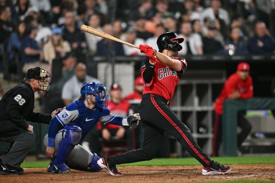 Jacob Gonzalez walk-off lifts White Sox to 10th straight home series win