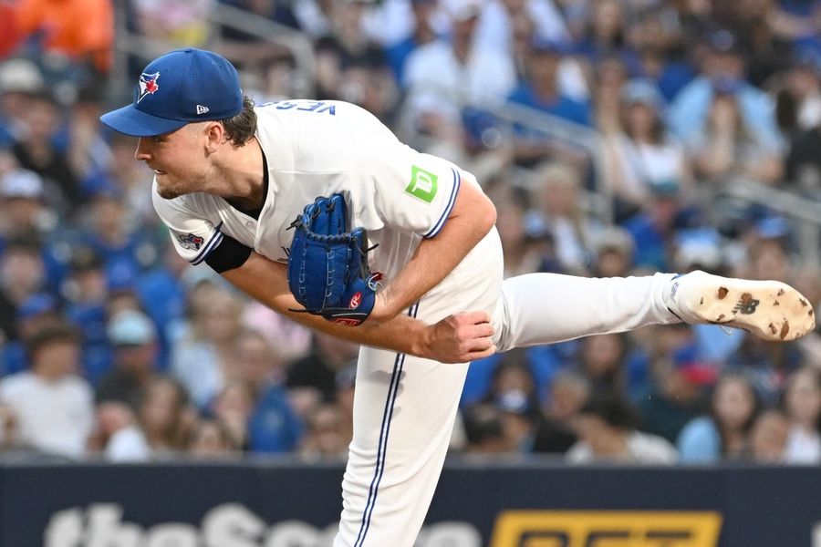 Blue Jays ride strong Trey Yesavage start vs. Mets to snap 6-game skid