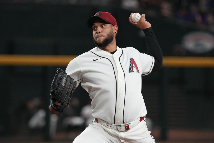 Geraldo Perdomo's 3-run double propels Diamondbacks past Giants