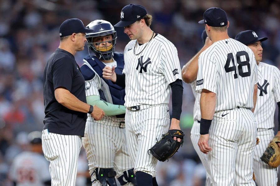 Reeling Yankees face critical series with AL East-leading Rays