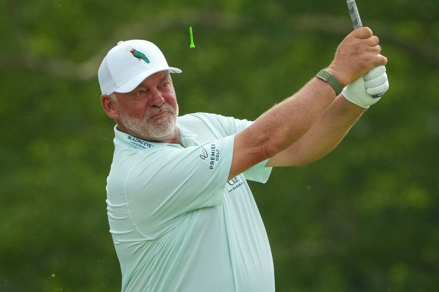 Darren Clarke takes early lead in Schwab Cup playoff opener