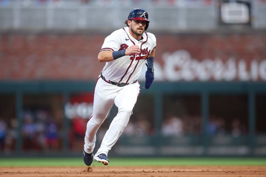 Cardinals score 7 in 7th, hand sliding Braves another loss
