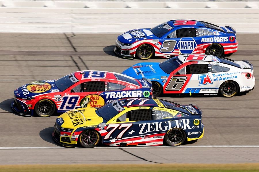 Chase Briscoe picks up first win of season in return to Chicagoland