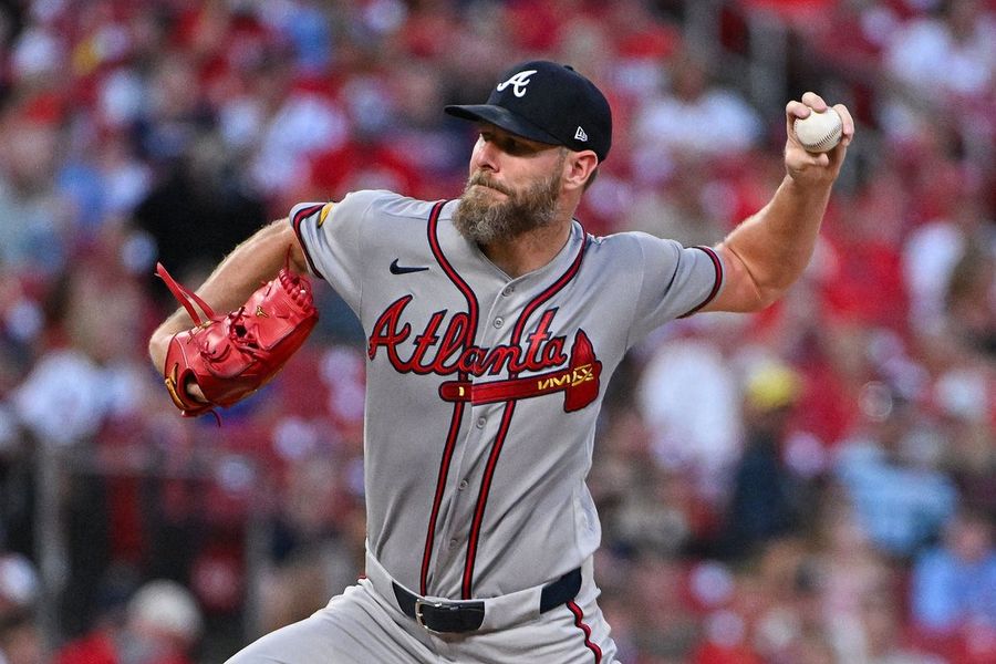 Rangers, Braves kick off second half protecting division leads