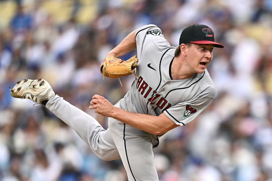 Ildemaro Vargas, Diamondbacks rally to complete sweep of Dodgers