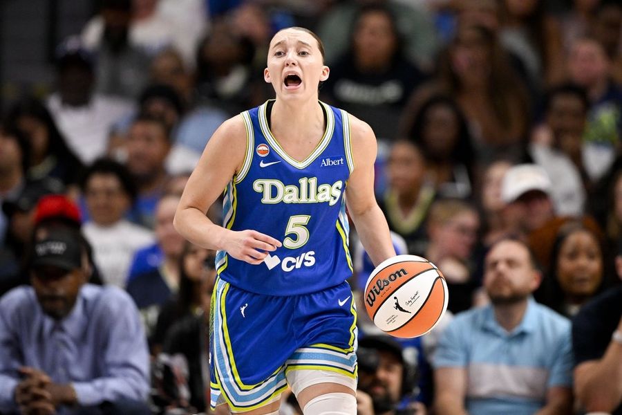 Paige Bueckers, Wings rally to earn season sweep of Sky