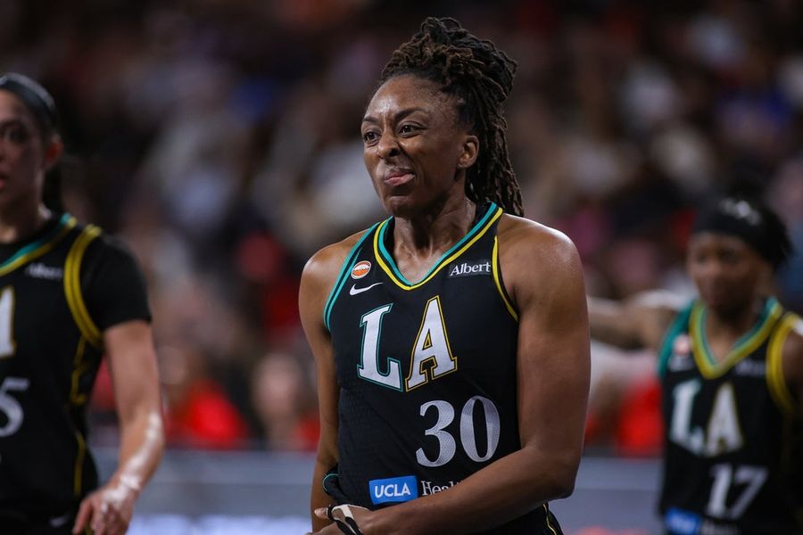Nneka Ogwumike eyes Sparks' scoring record against Sky