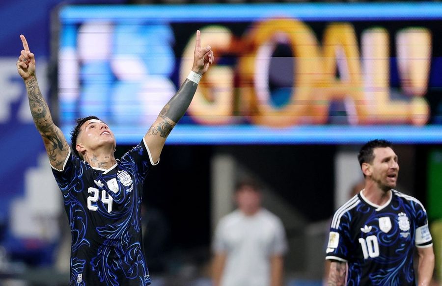 Argentina rally to oust England, return to World Cup final 