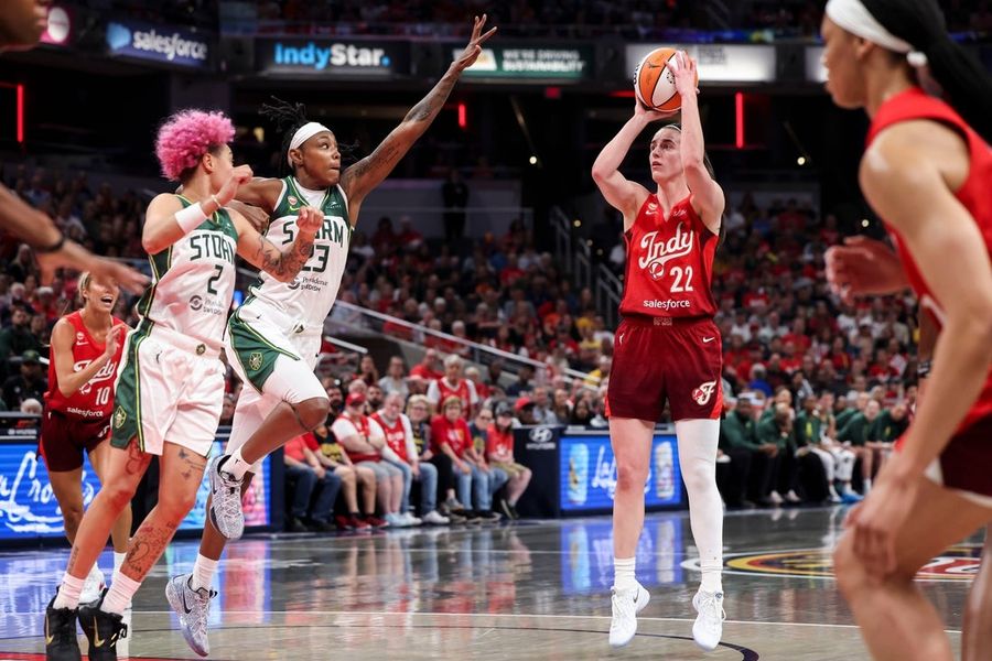 Caitlin Clark makes history, scores career-high 45 as Fever beat Storm