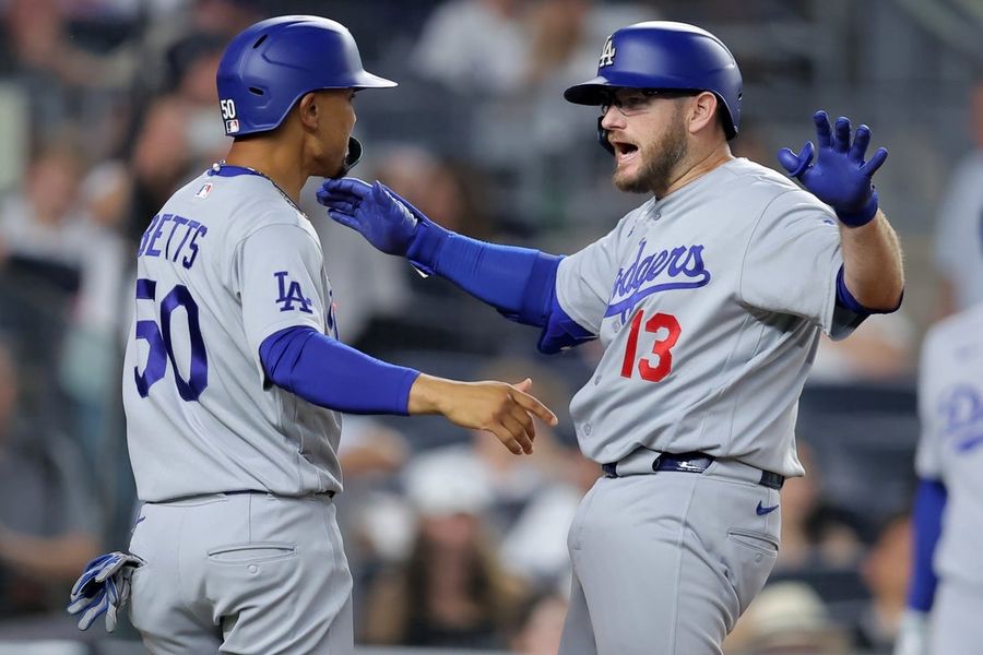 Rain threatens rematch between Yankees, Dodgers