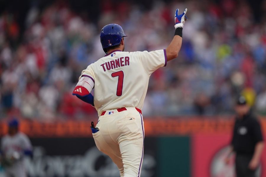 Trea Turner, Jesus Luzardo lead Phillies past Mets