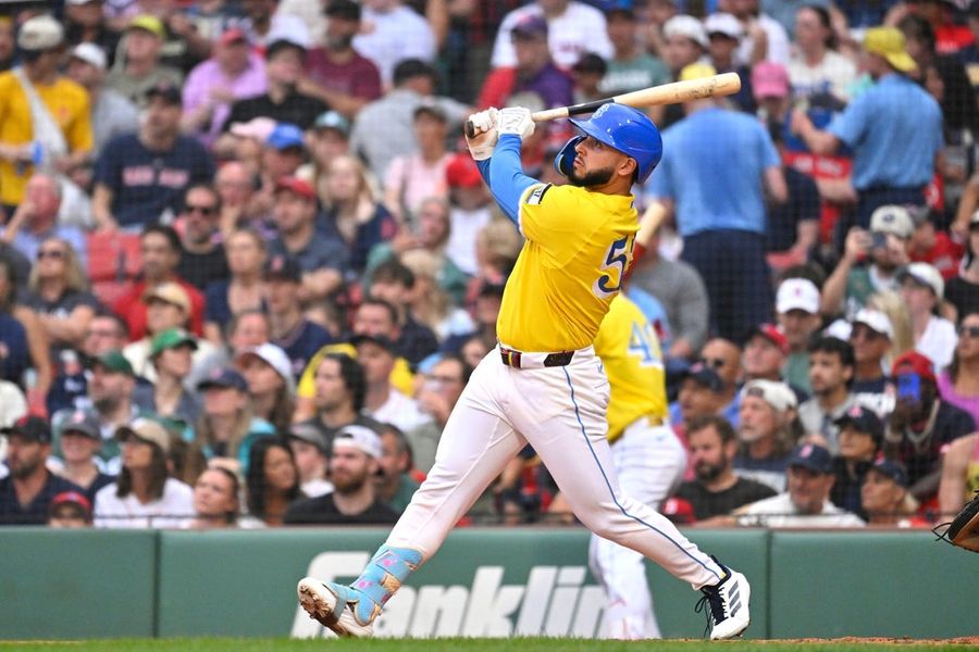 Sizzling Red Sox finding ways to win, while Rays looking for answers