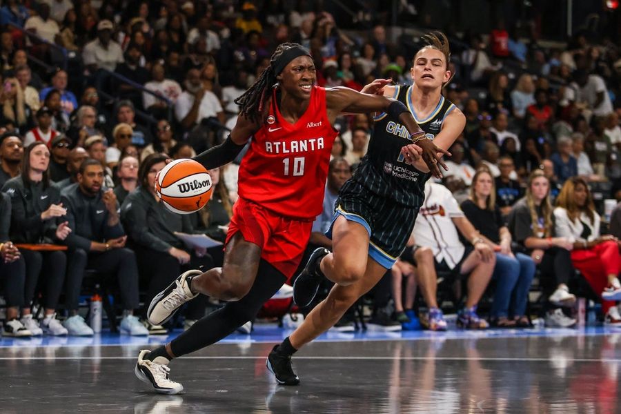 Jordin Canada's buzzer-beater lifts Dream over Sky
