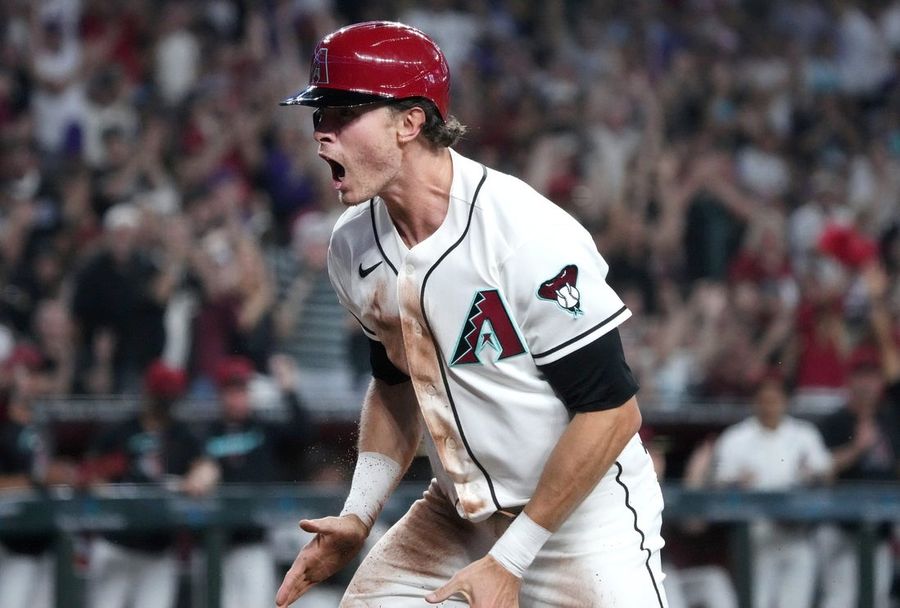 D-Backs rally from down 7 to beat Cardinals in 10 innings