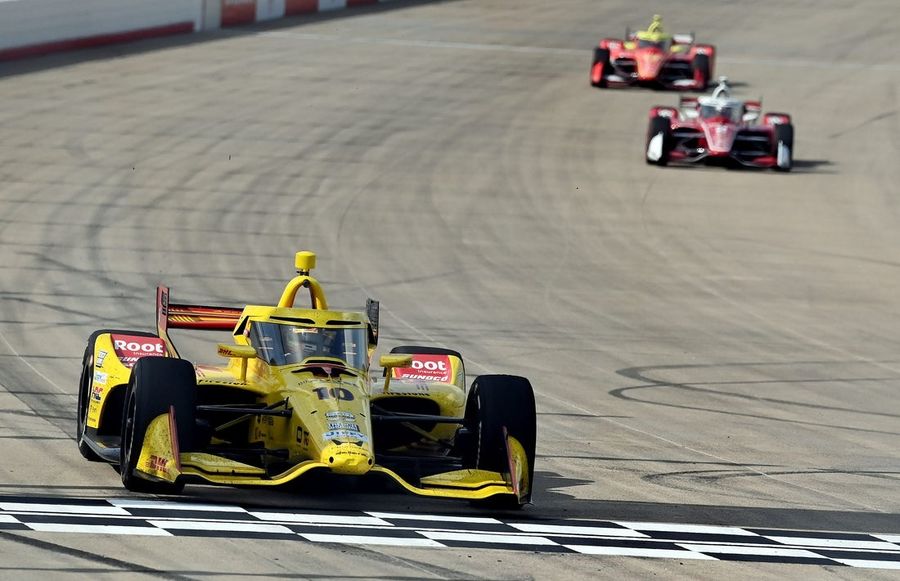 Alex Palou takes checkers at rain-delayed Music City Grand Prix