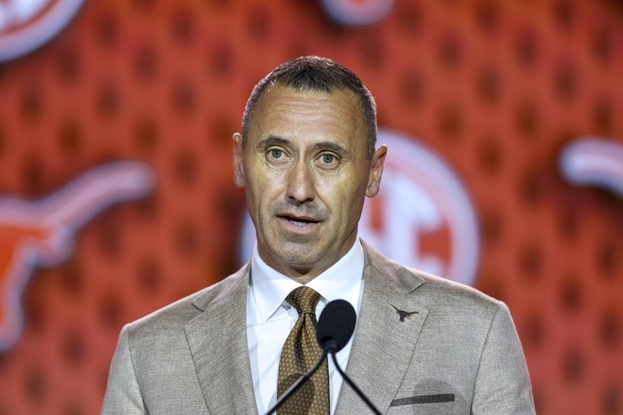SEC notebook: Texas motivated by daily work, not exterior expectations