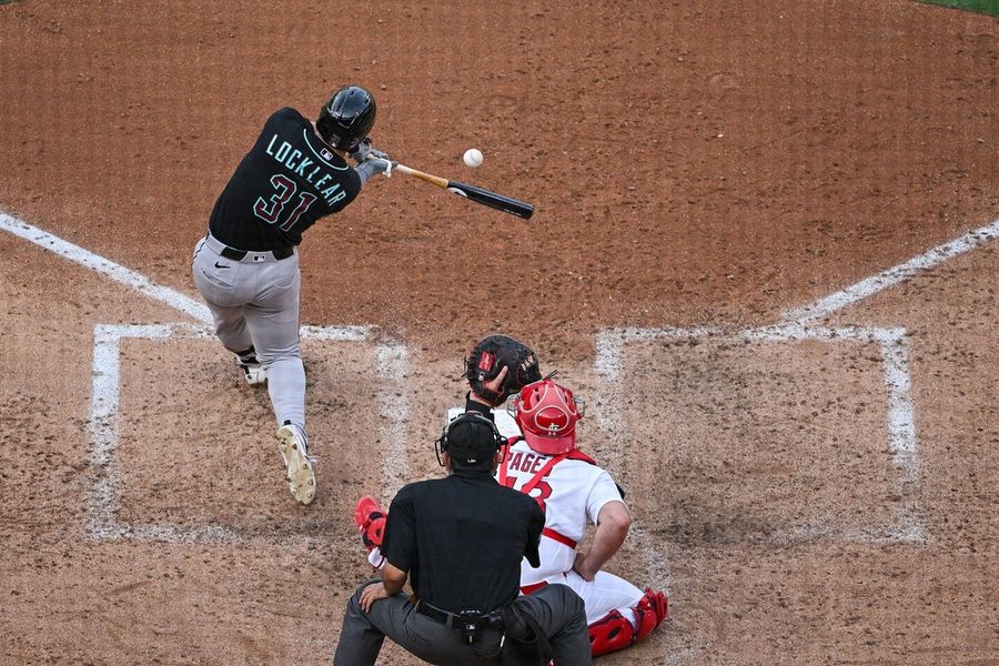 D-backs, Nats open set with eyes on wild-card race, trade deadline