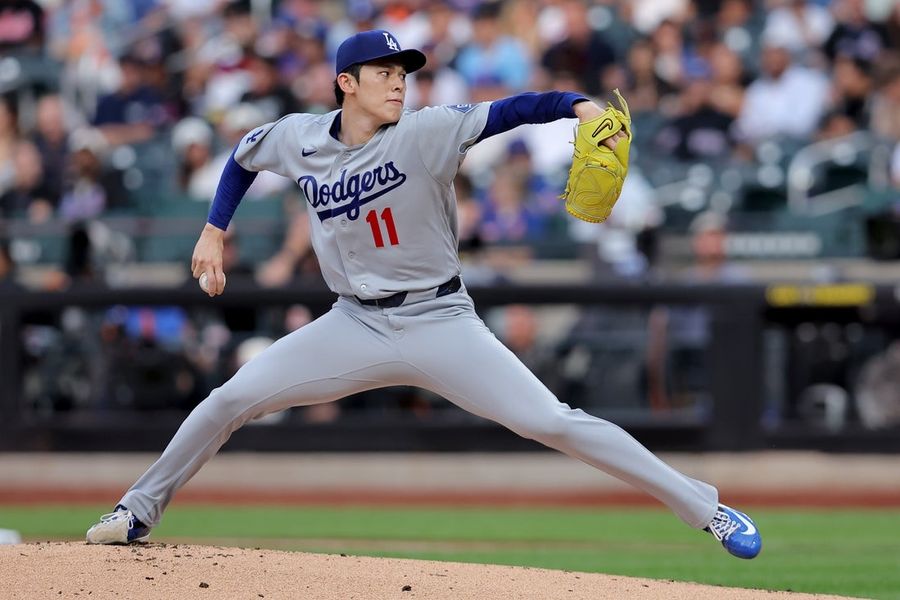 Dodgers turn to improved Roki Sasaki in finale vs. Mariners 