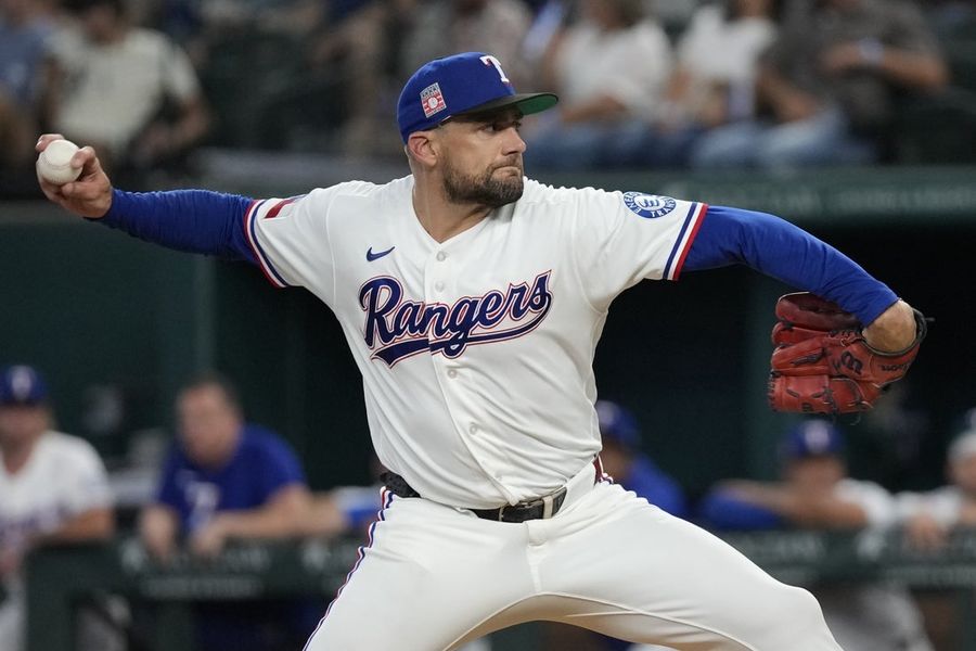 Nathan Eovaldi leads Rangers to another win over Mariners