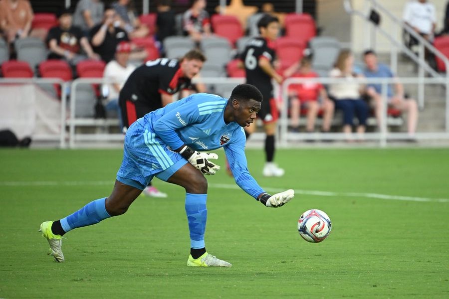 D.C. United, with help from Toronto, get in win column