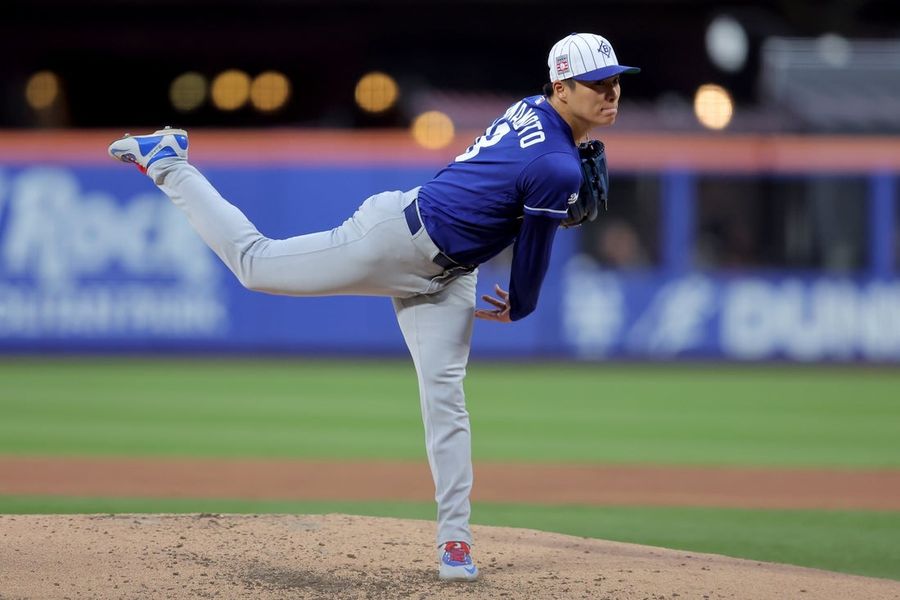 Dodgers' Yoshinobu Yamamoto takes mound vs. D-backs in crucial NL West game