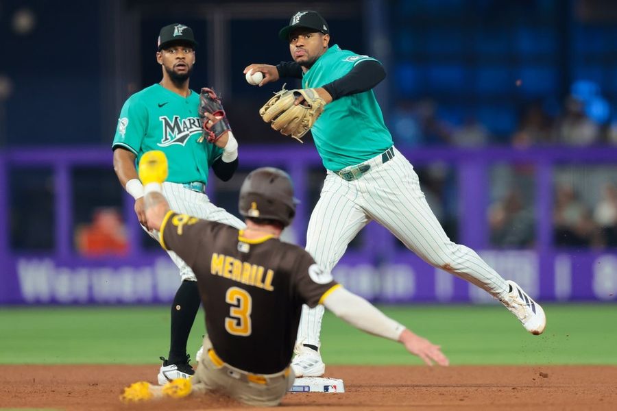 Padres rally, send Marlins to franchise-record 12th straight loss