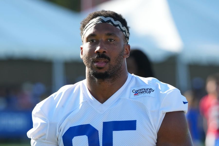 Myles Garrett says he won't influence Aaron Donald's decision