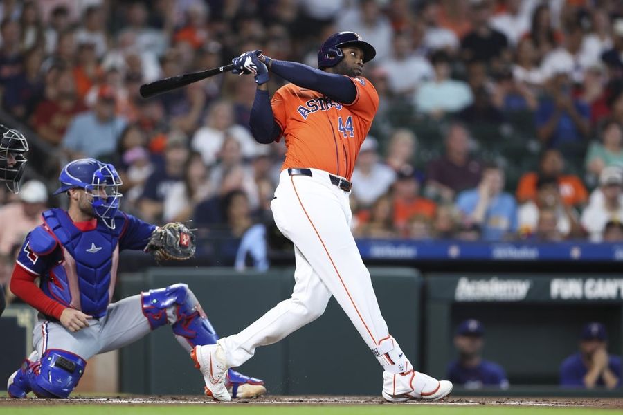 Astros massacram Rangers e assumem a liderança da Divisão Oeste da Liga Americana.
