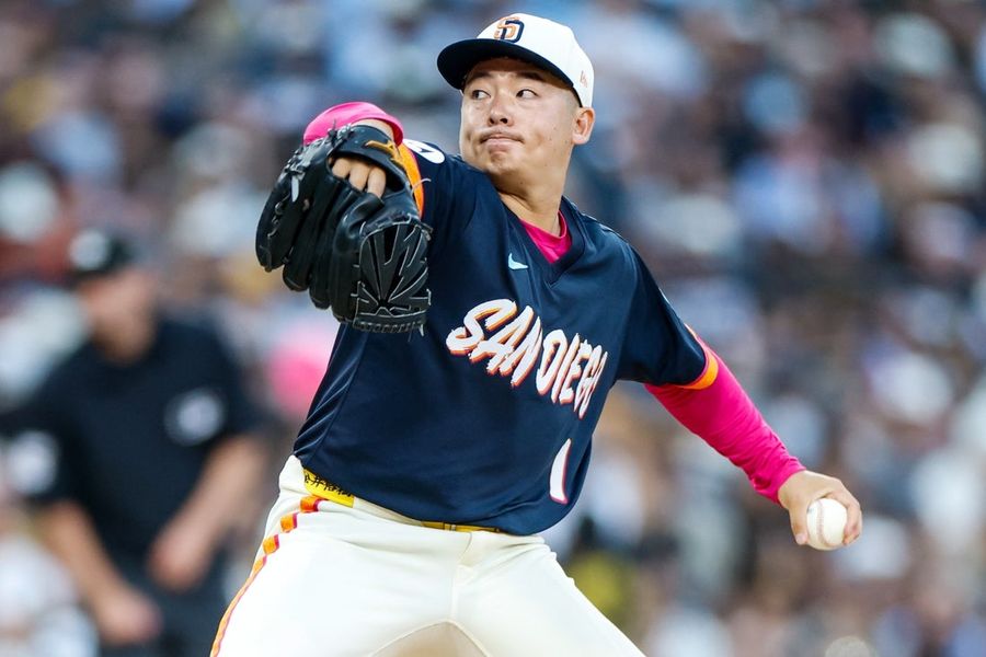 Ty France lidera o ataque e os Padres vencem os Giants por 3 a 0.