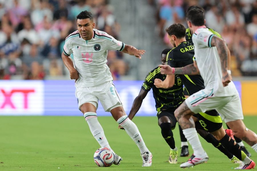 Brais Mendez's late goal earns Crew draw with Inter Miami