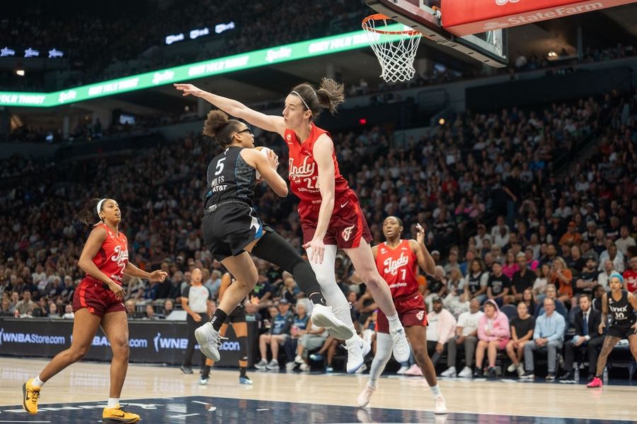 Olivia Miles continua sua brilhante temporada de estreia enquanto o Lynx supera o Fever.