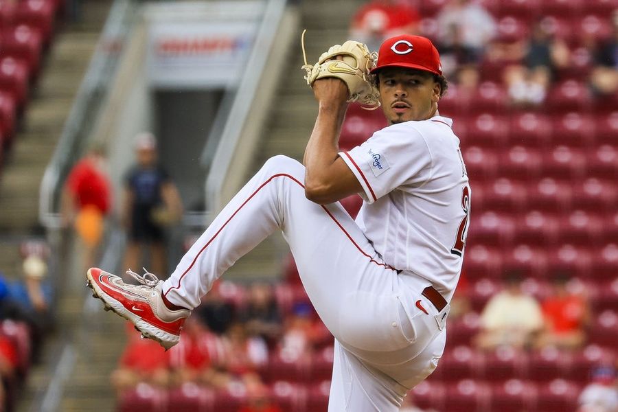Jovens estrelas brilham na visita dos Reds aos Giants.