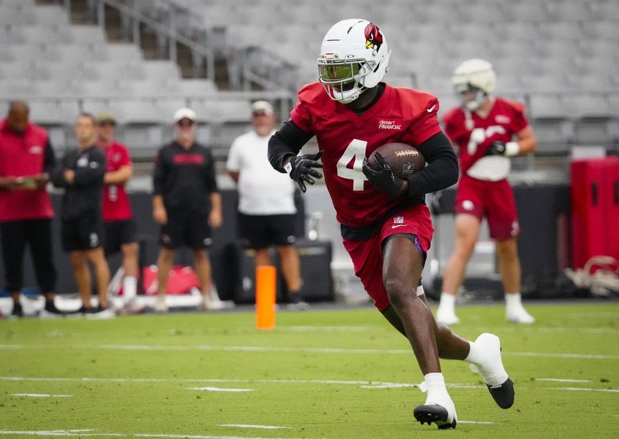 El corredor de los Cardinals, Jeremiyah Love, no jugará en el Juego del Salón de la Fama.